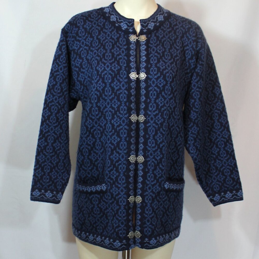 Nordstrikk Norway  Virgin Wool knit Blue Ski pattern woman cardigan size Small/M